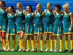 Australian-womens-hockey-team_1117117.jpg